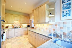 Photo 7- click for photo gallery